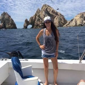 Meet your Posher, Aly